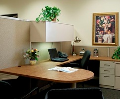 Milwaukee Used Office Desks