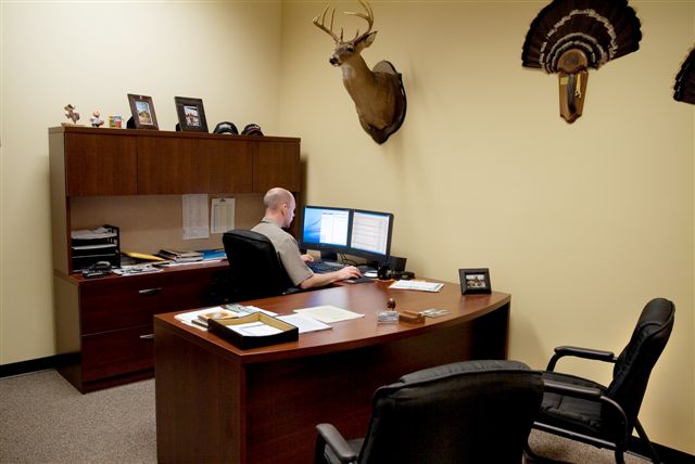 Office Furniture Milwaukee Relies on For Professional Business Solutions
