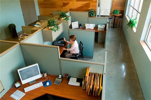 Sit-to-Stand Desks In Milwaukee